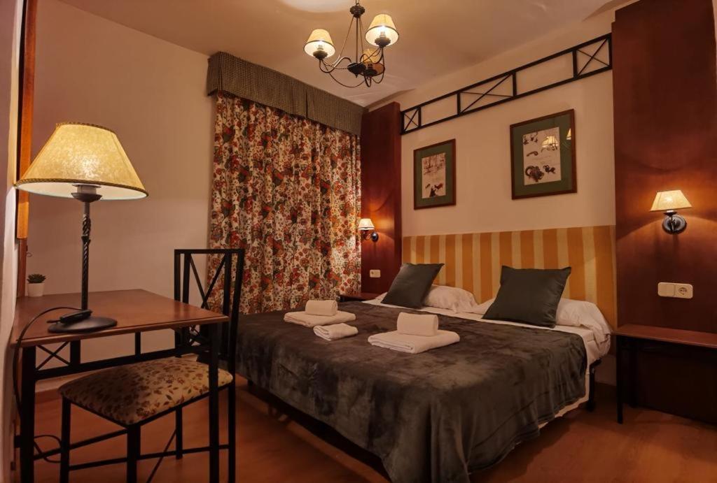 Hostal Rural Alto Tajo Poveda Poveda de la Sierra Bagian luar foto