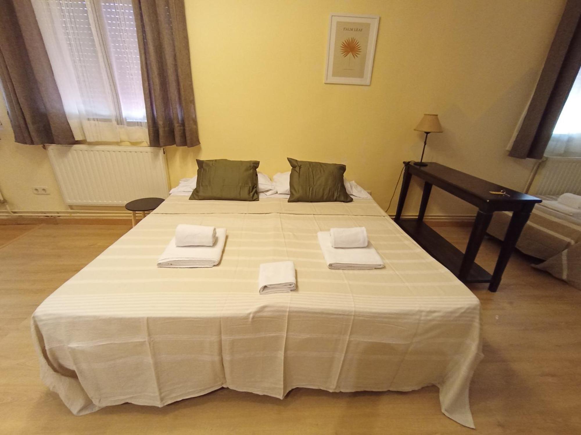 Hostal Rural Alto Tajo Poveda Poveda de la Sierra Bagian luar foto