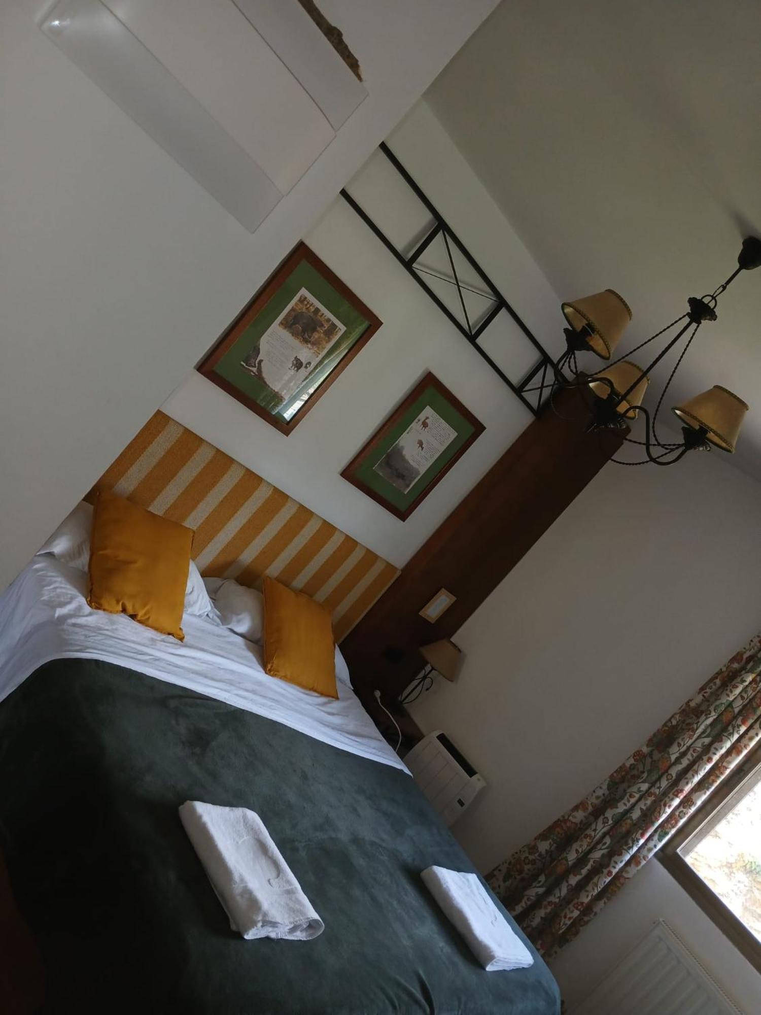 Hostal Rural Alto Tajo Poveda Poveda de la Sierra Bagian luar foto